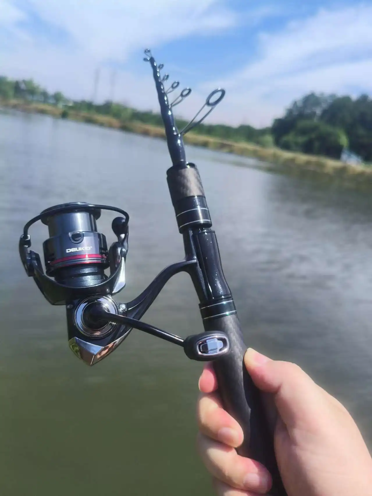 DEUKIO Combo canne à pêche et  - Developing Tank Reel avis et prix