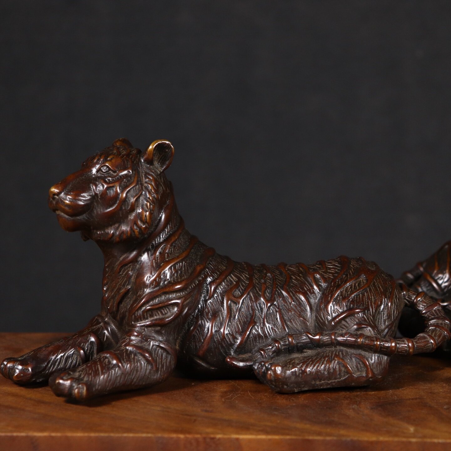 Statue de tigre en cuivre vint - Vintage Collectible Stores avis et prix